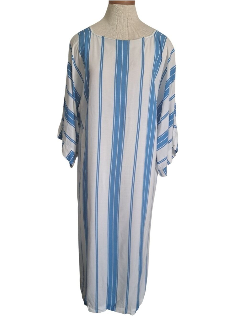 VINCE CAMUTO SWIM caftan long cover-up beachy light blue white stripe resortwear
